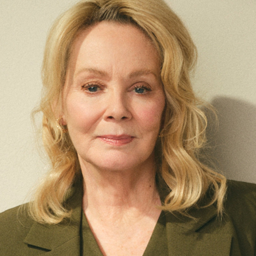 Headshot of Jean Smart